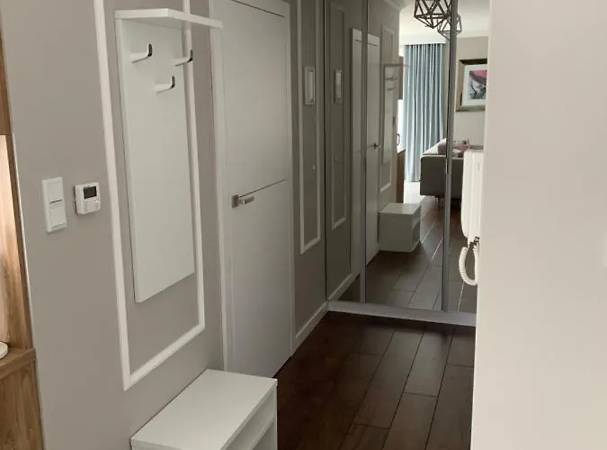 Mirage Glamour Rewal